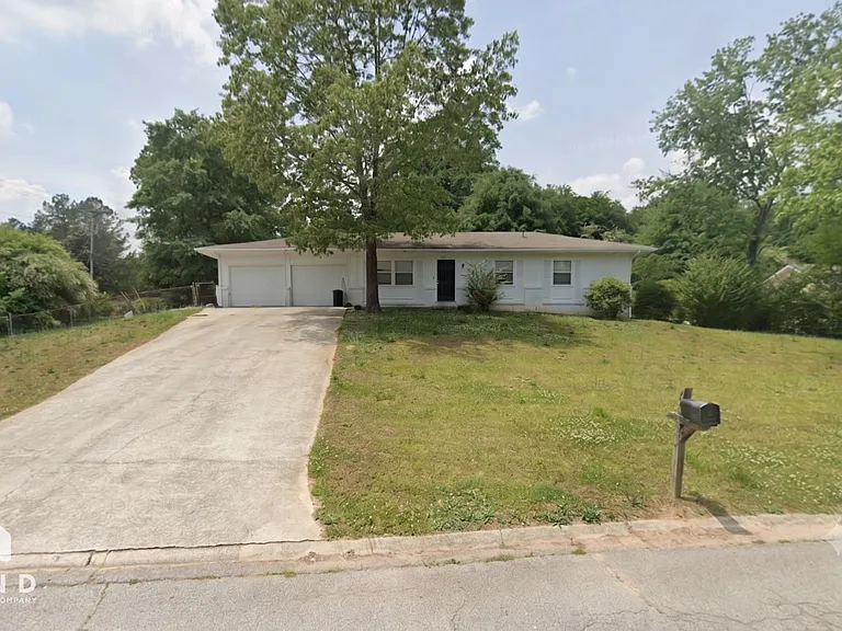 2966 Kathy Ln NW — Photo 1