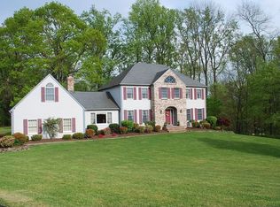 5 Globe Mills Rd, Milford, NJ 08848