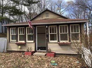 85 Lawrence St, Rensselaer, NY 12144