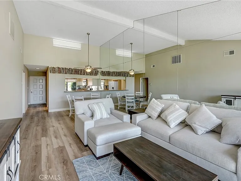 39856 Narcissus Way — Photo 9