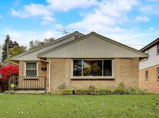 7421 W Beckett Ave, Milwaukee, WI 53216