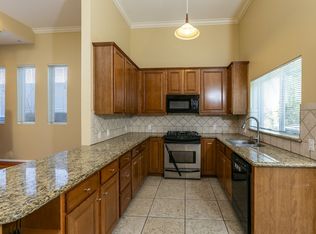 5241 Colodny Dr UNIT 301, Agoura Hills, CA 91301