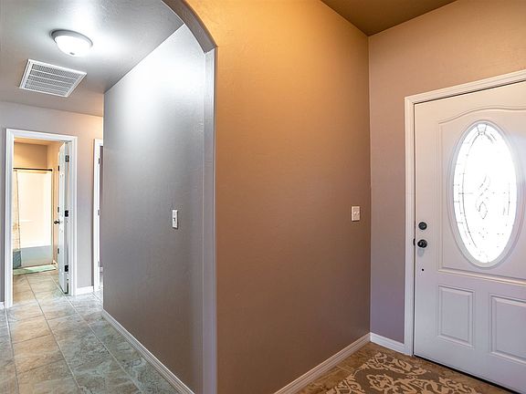 3rd image of 4410 E Jenna Ln
