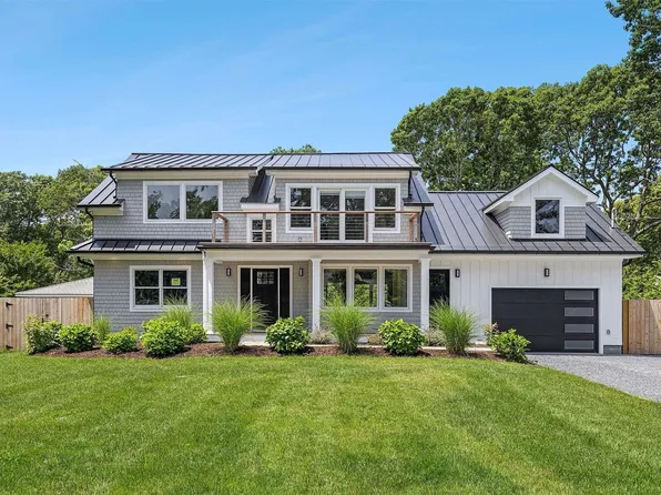 305 S Smith Drive S, Southold, NY 11971