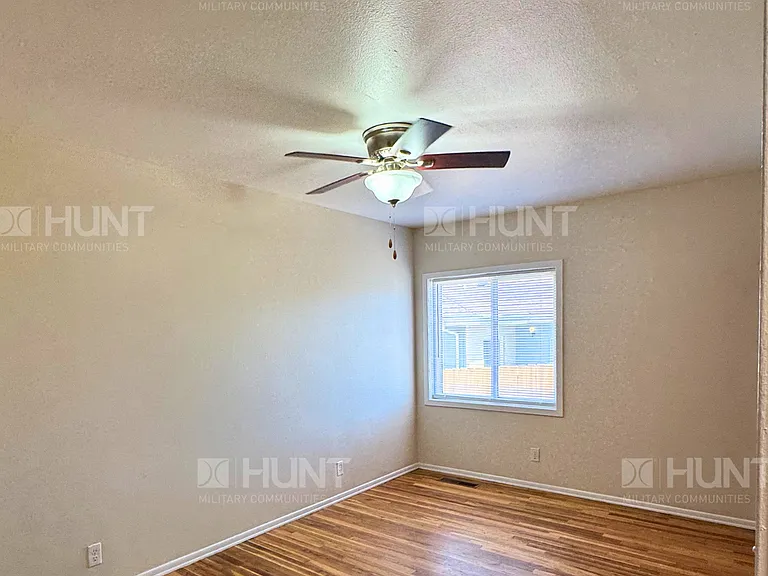6654G E Primrose Dr — Photo 3