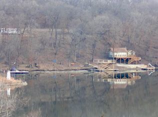 26 SE Lakeside Dr, Lacygne, KS 66040