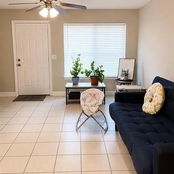 605 Northlake Blvd #9 — Photo 1
