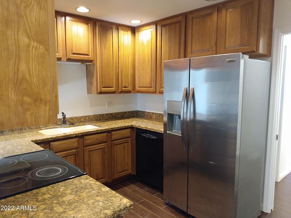 4th image of 4525 N 66th St Unit 11