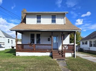 1109 36th St, North Parkersburg, WV 26104