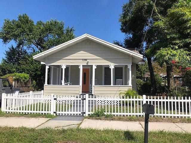 1st image of 1206 32nd Ave