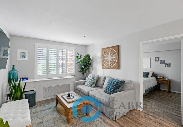 1435 India St #408 — Photo 7