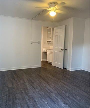 4th image of 2028 Royal St
