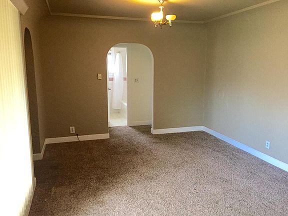 3rd image of 2137 W Peninsula Dr