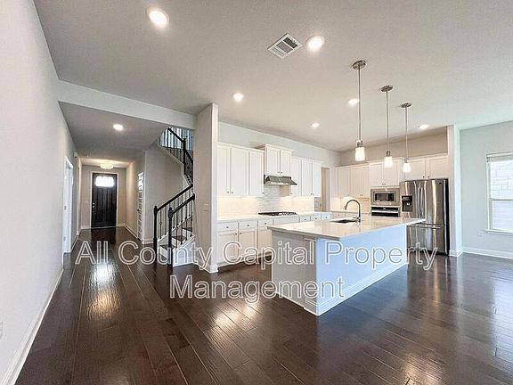 5th image of 7212 Jument Dr