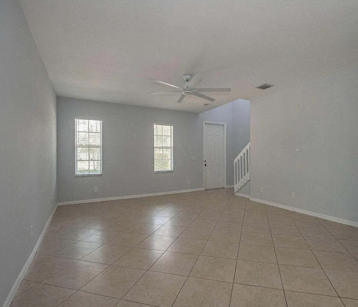 3 bed, 2.5 bath, 1582 sqft, $2,800 — Photo 4