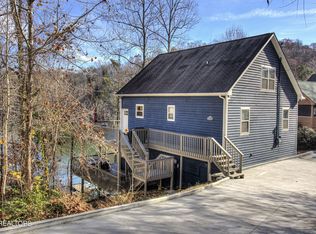 217 Flat Hollow Marina Rd, Speedwell, TN 37870