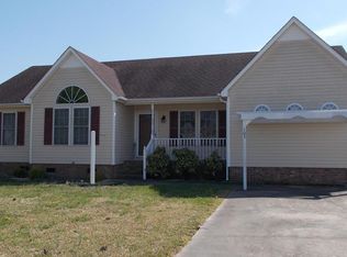 103 Schwarzkopf Dr, Elizabeth City, NC 27909
