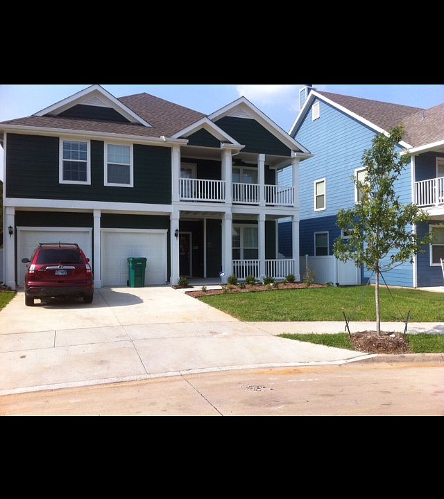 1st image of 9833 Cherry Hill Ln