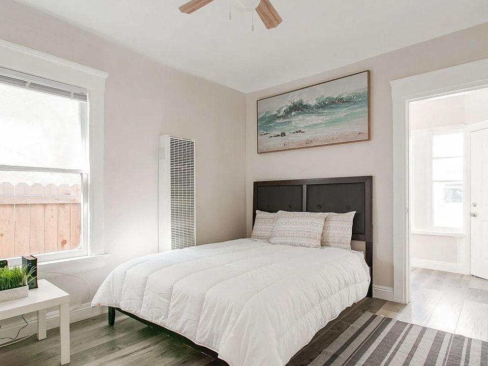 1st image of 22 Paloma Ave APT B