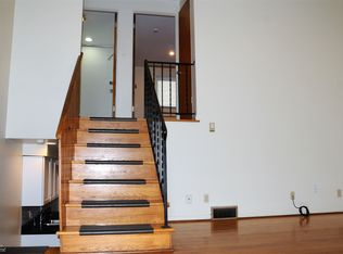 77 W Northwood Ave, Columbus, OH 43201