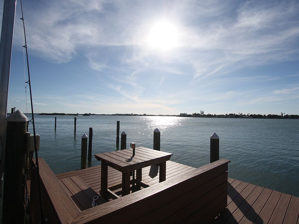 1st image of 1912 Dolphin Blvd S