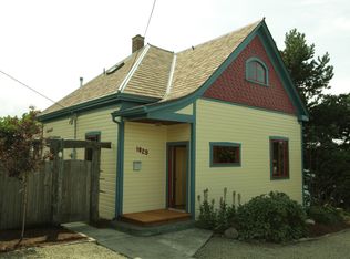 1829 Lincoln St, Port Townsend, WA 98368