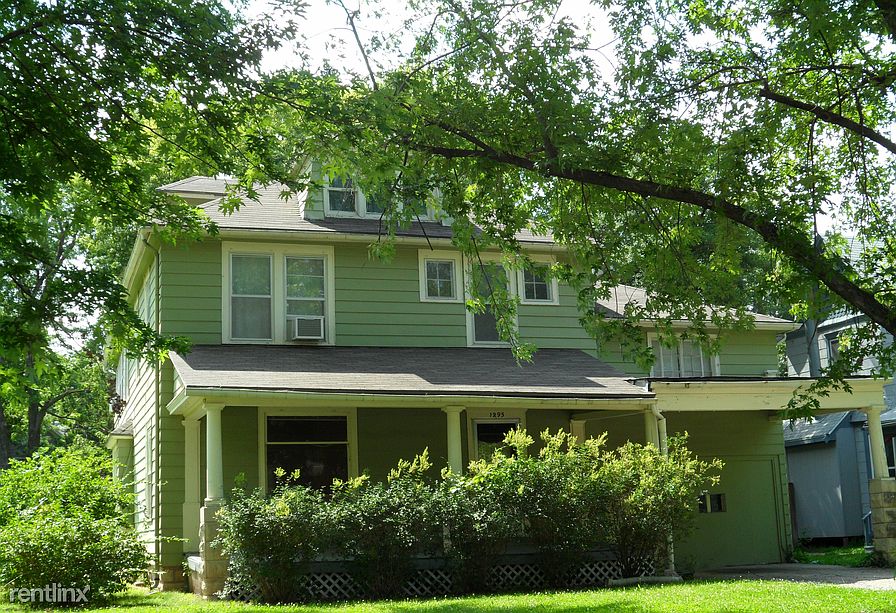 1295 SW Mulvane_Front Photo