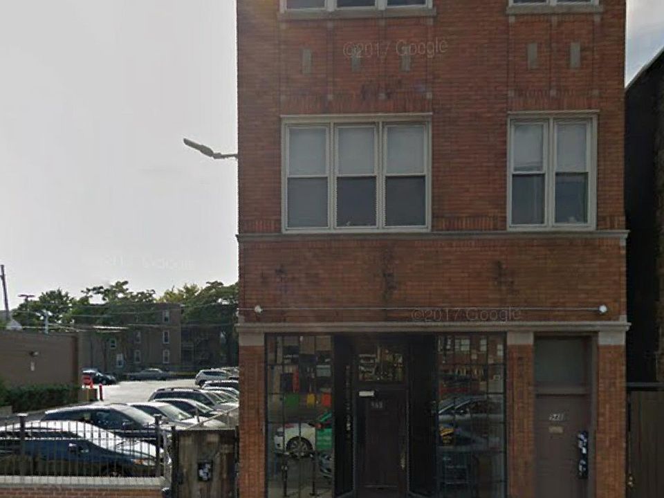 1st image of 948 N Western Ave #3