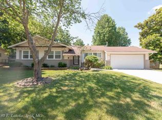 2330 E Latoka St, Springfield, MO 65804
