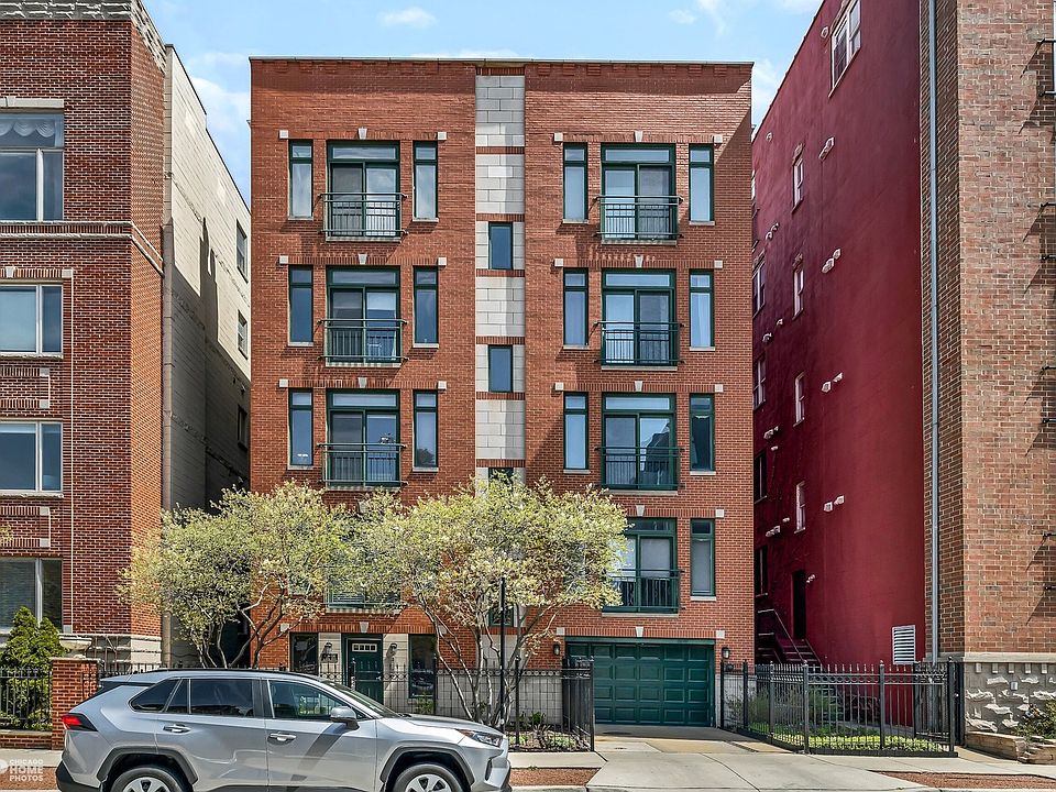 1st image of 449 N Green St Unit 3S