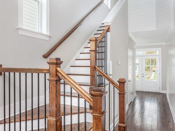 7th image of this home