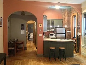 Rented by Nest Seekers International