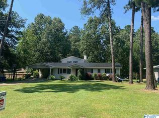 119 Boyd Pl, Rainbow City, AL 35906