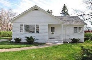 1st image of 222 S Edgelawn Dr