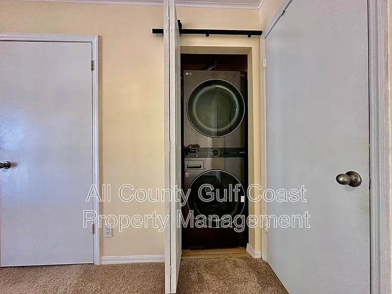 4024 Crockers Lake Blvd #23 — Photo 6