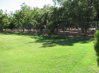 3405 Paradise Ln, Las Cruces, NM 88007