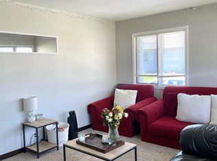 3544 Tripp St, Ames, IA 50014