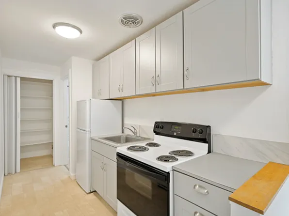 Cascade Apartments