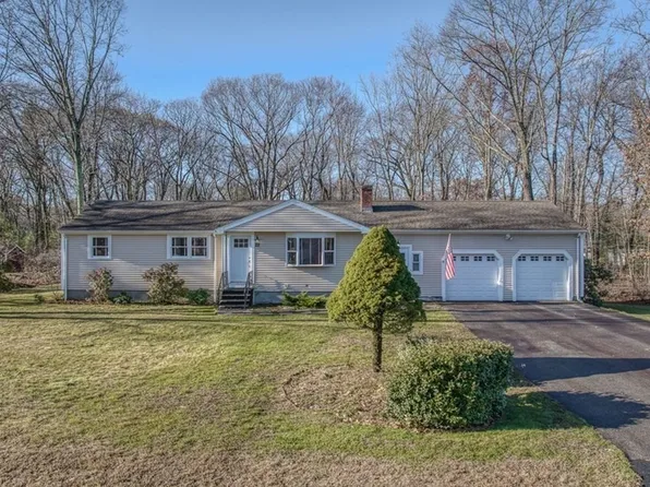 22 John Robinson Rd, Hudson, MA 01749