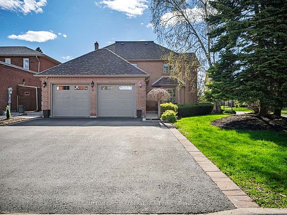 2nd image of 6 Colton Cres S