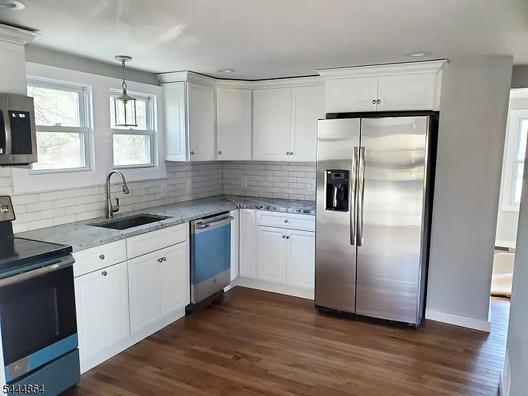 29 Millbrook Rd — Photo 6