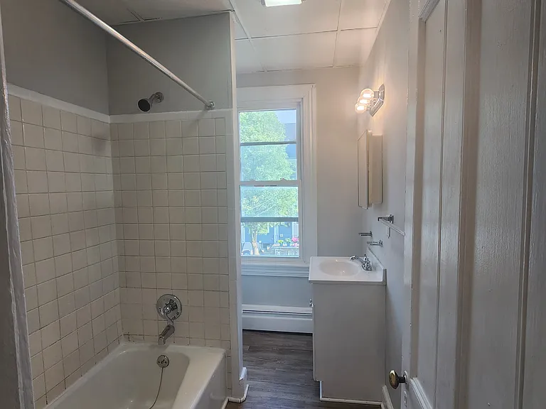 843 Ferry St #2 — Photo 5