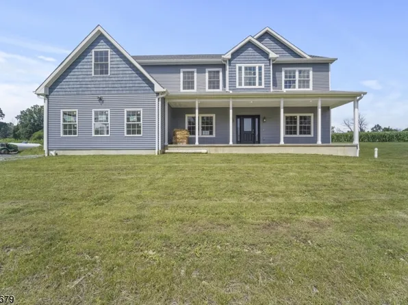 182 Turkey Hill Rd, Bethlehem Twp., NJ 08804