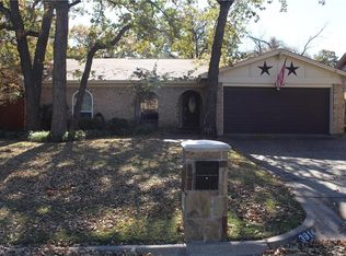 3914 Pyracantha Dr, Arlington, TX 76017