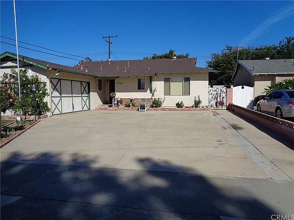 2nd image of 11742 Faun Ln