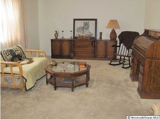 62 Waterfront Dr, Brick, NJ 08724