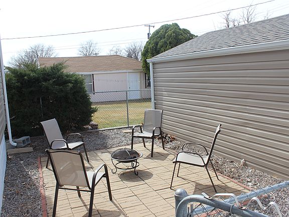 5th image of 504 S Silber Ave