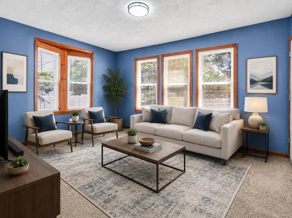 53 Mann St #5, Lawrence, MA 01841