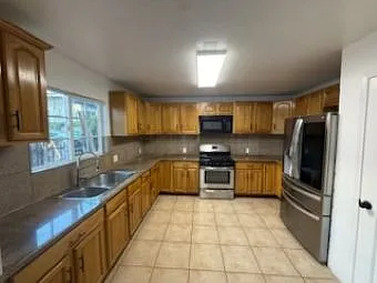 737 N Washington Pl #737 — Photo 2