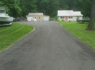 8227 W Line Rd, Delmar, DE 19940